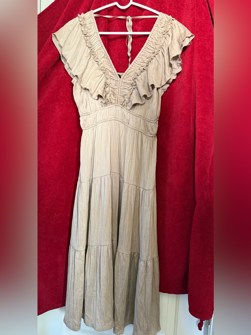 T Tahari Taupe Ruffled V-Neck Sundress. Size M